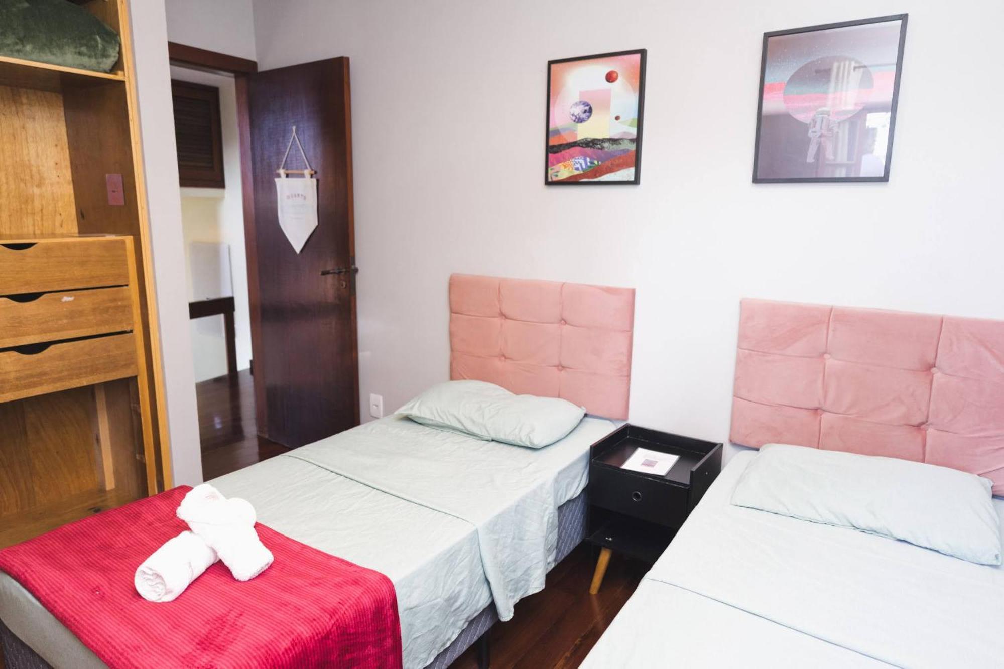 Hostel Jardim Das Bruxas 410 ฟลอเรียนอโปลิส ภายนอก รูปภาพ